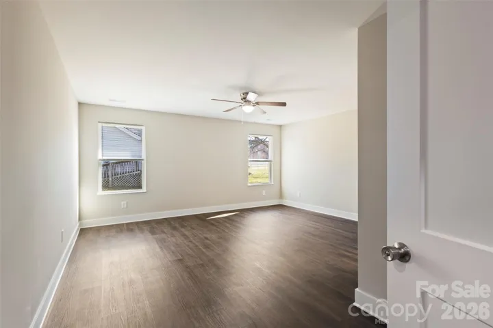 Huge primary suite!