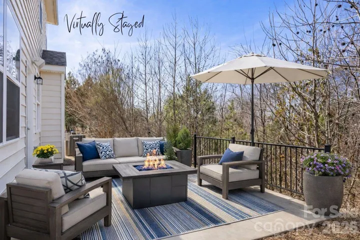 backyard patio - virtually staged