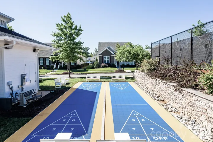shuffleboard