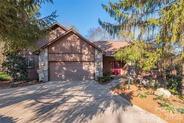 Welcome to 35 Hillcreek Drive.