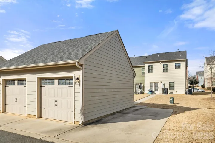 garage and guest parking OH MY
