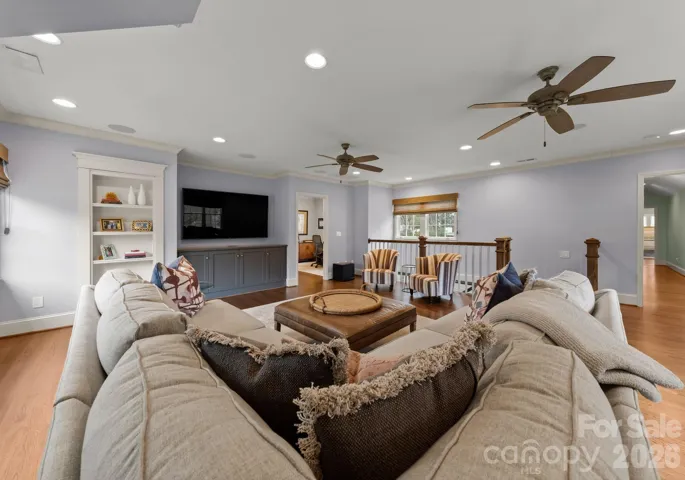 Bonus Room