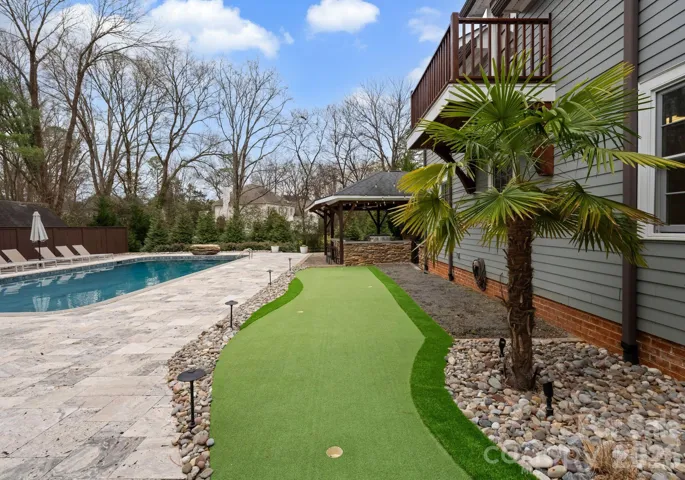 Putting Green 
