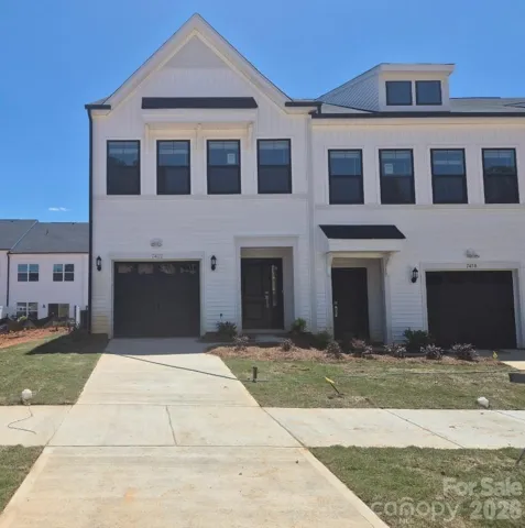 Homesite 95 features an end-unit Dahlia floorplan