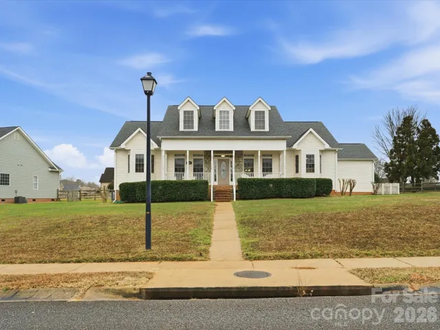 Front Of Home with Expansive Front Porch