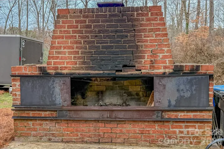 1170