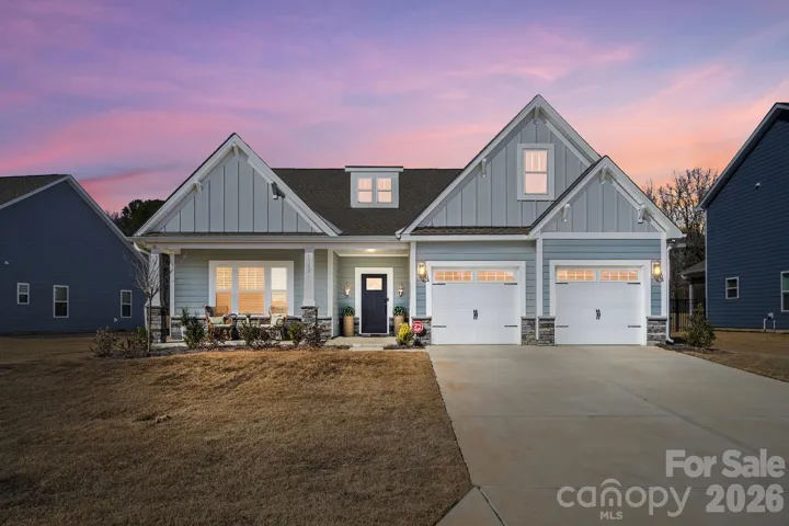Welcome to 1342 Links Crossing Drive!