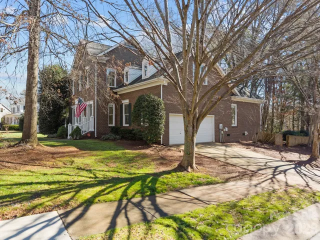 The brick veneer surrounding the home provides the property a classic, enduring look.