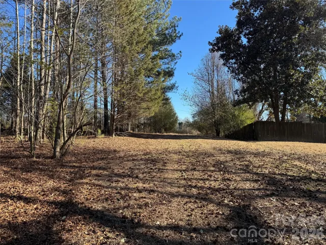 Country Woods Rd Access to Property