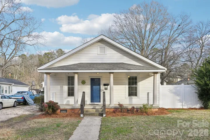 Welcome to 808 W B Street in Kannapolis!