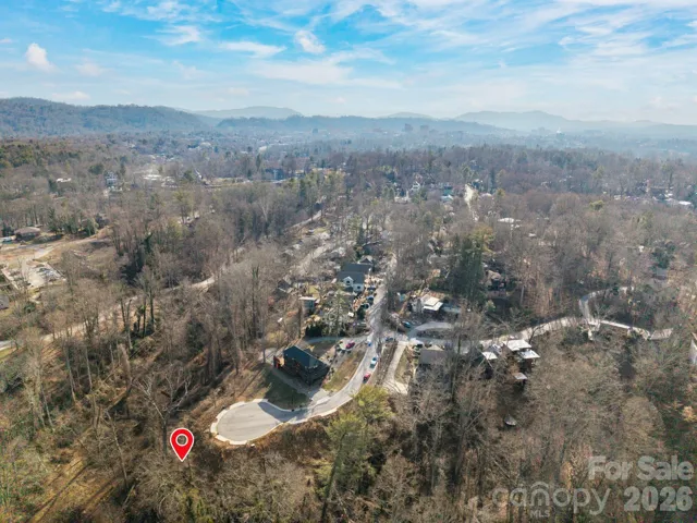 Prime location near Downtown Asheville