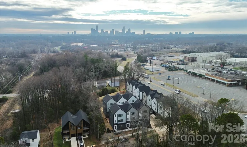 Minutes from Uptown Charlotte is the Residences at Oakview