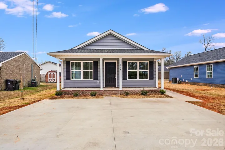 Welcome to 1088 Carolina Ave Ext