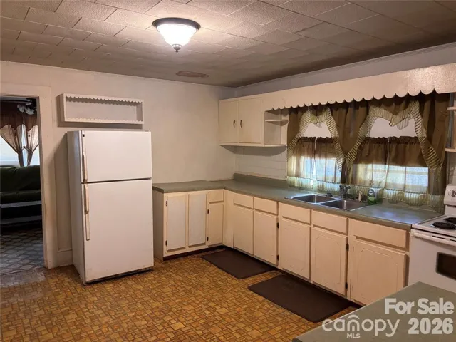 1170