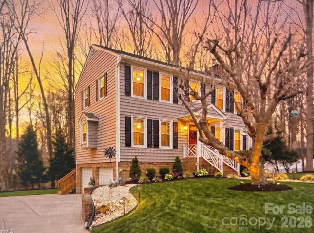Welcome Home…* Sunset Staged