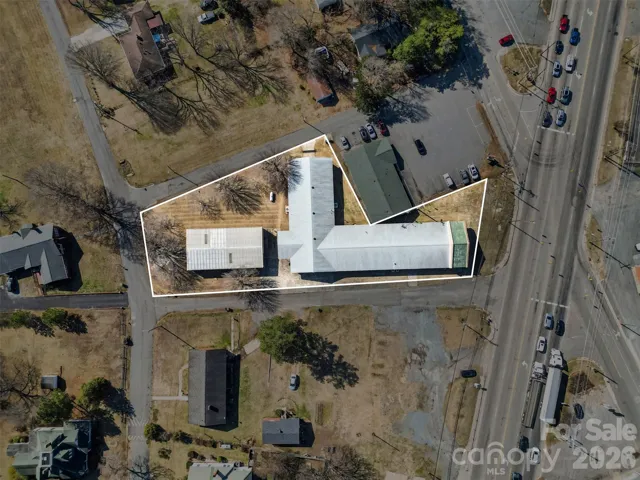 Warehouse, showroom, shop, offices