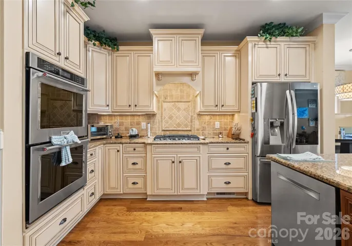 1170