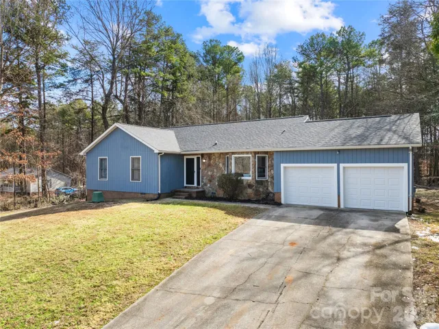 No HOA, 1-story Home