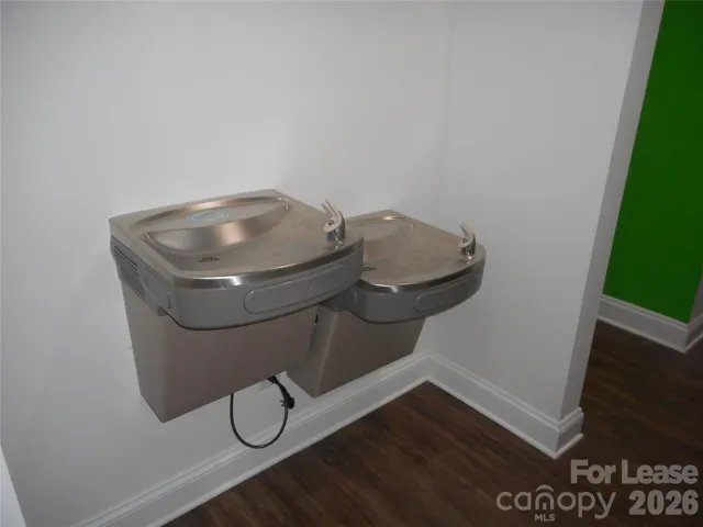1170