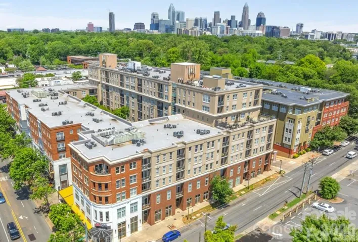 Close to Uptown