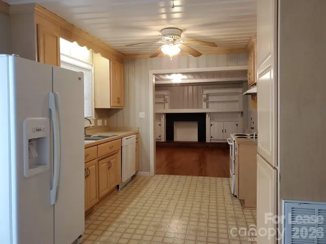 1170