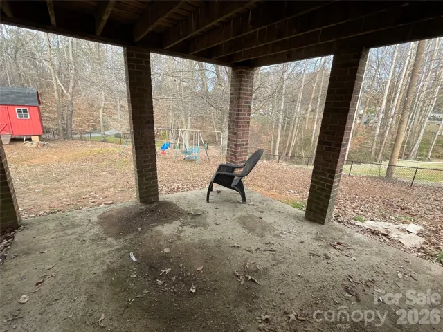 patio under deck 