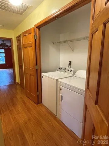 Washer & dryer remain