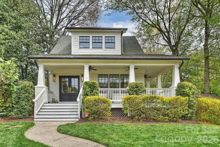 Elizabeth Arts & Crafts. 4 bed/3.5 bath