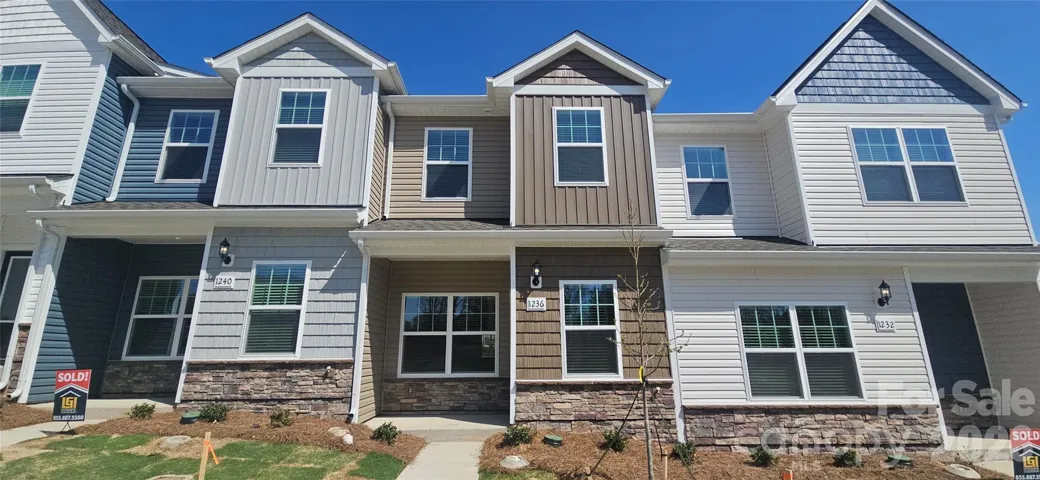 The Alpine built at 1236 Principal Featherstone Ave.