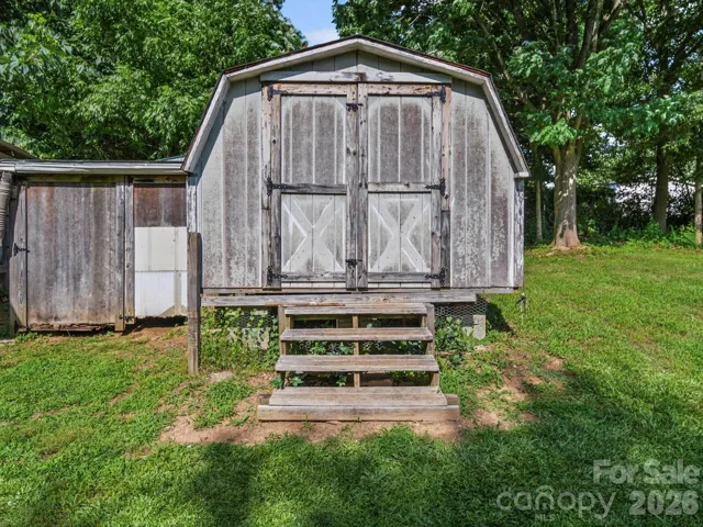 1170