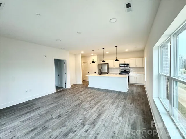 Living room/Kitchen