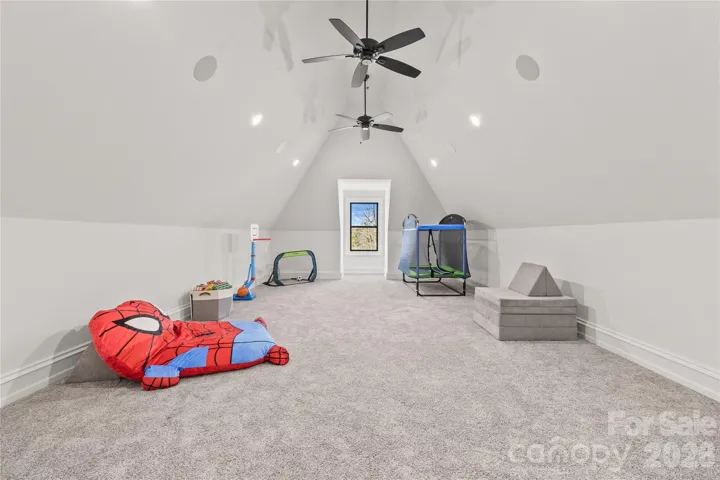 Bonus Room with lots of closet storage space