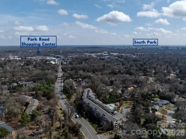 Close proximity to Park Road Shopping Center and South Park!