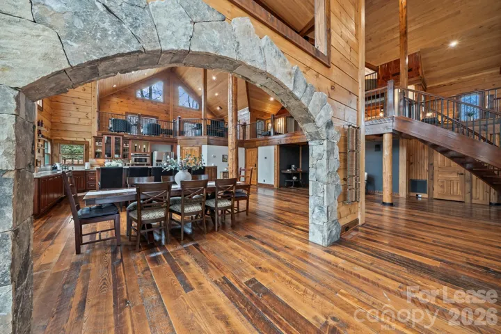 Stone archway to dining area and kitchen