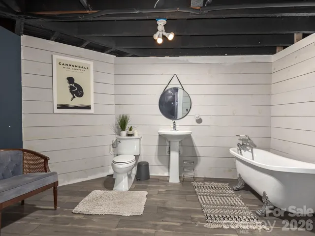 1170
