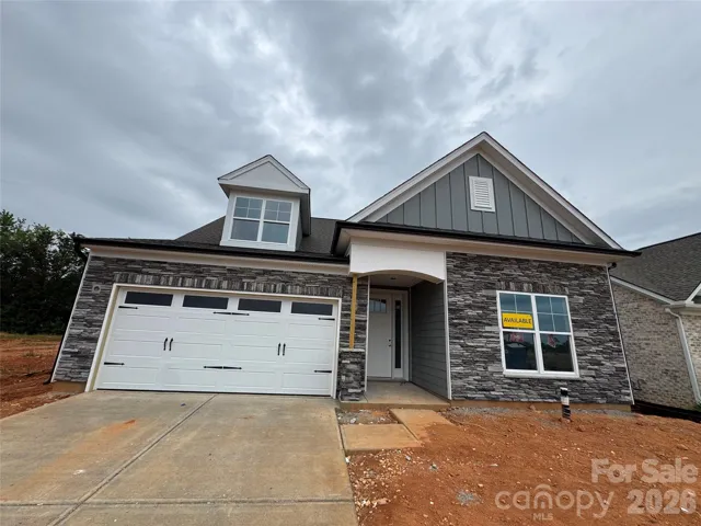 Homesite 8 features a Wescott E floorplan