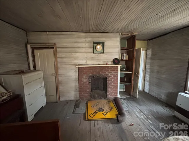 1170