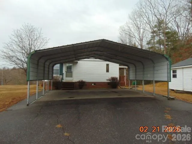Carport right side entrance