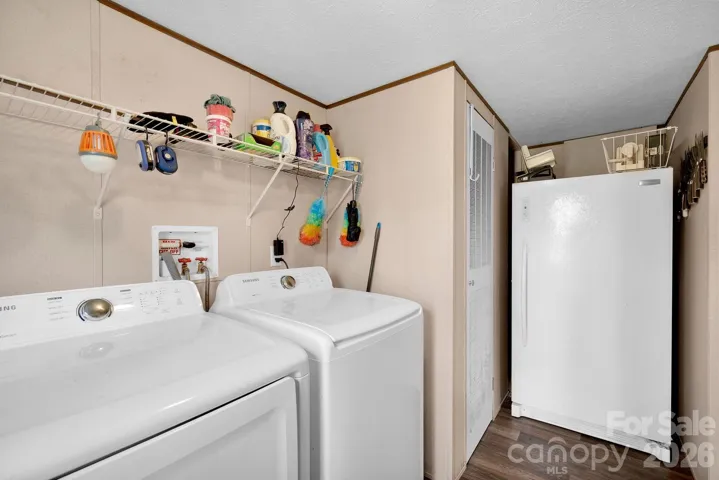 Mud Room / Laundry
