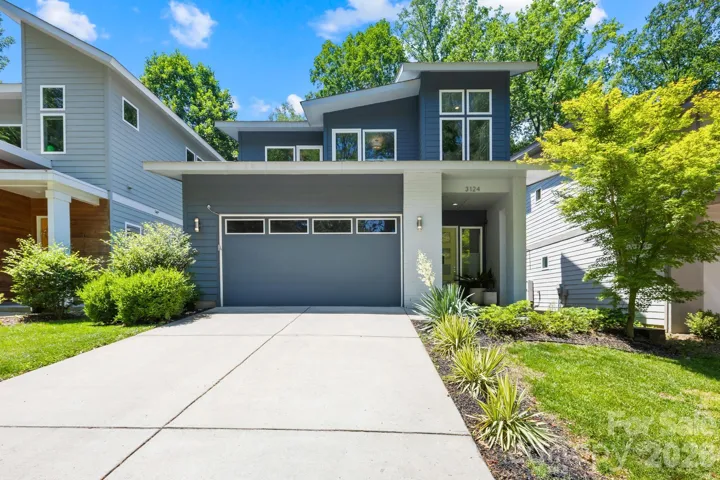 2019 Modern Custom Construction