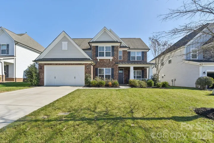 Welcome home to this Habersham stunner!