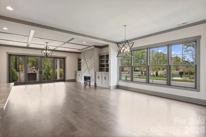 Great Room -Wonderful Natural Ligh