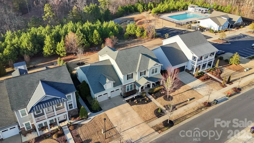 CLOSE TO COMMUNITY POOL access through your own backyard