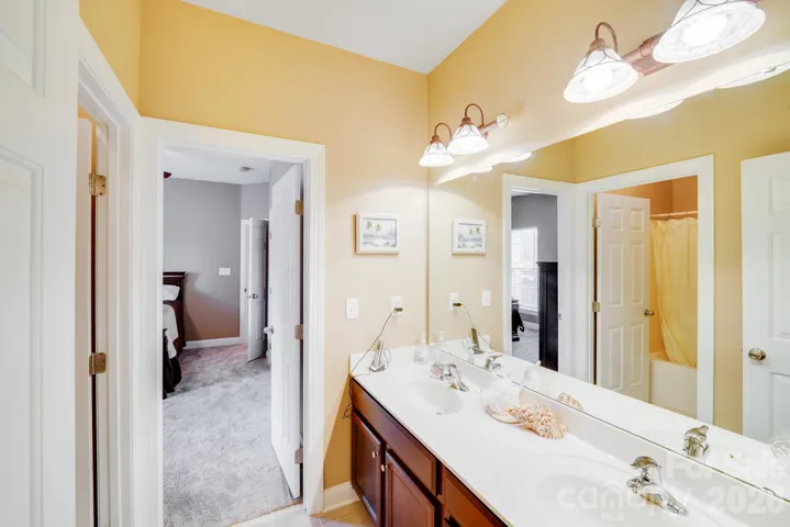 Upstairs Jack and Jill Bath