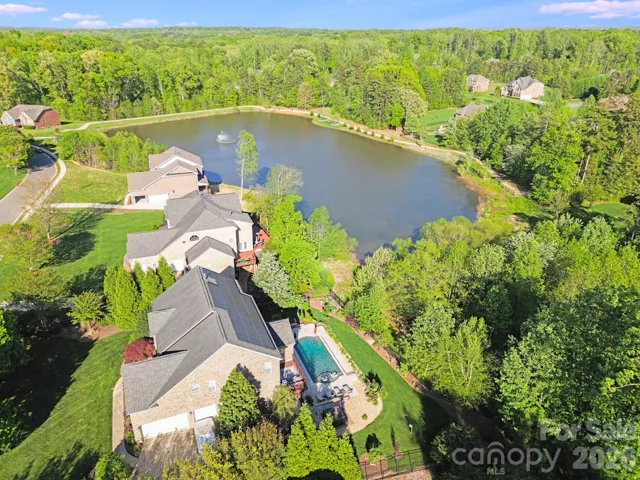 Drone - Right of home