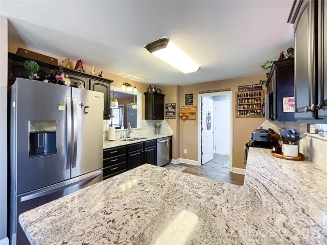 1170