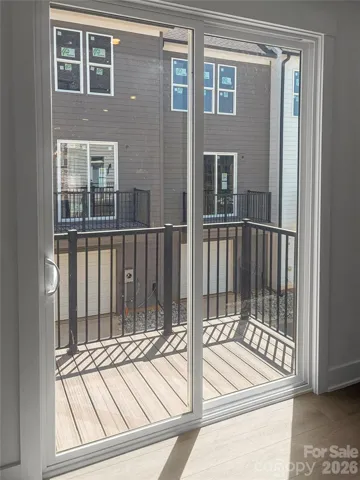2nd floor porch