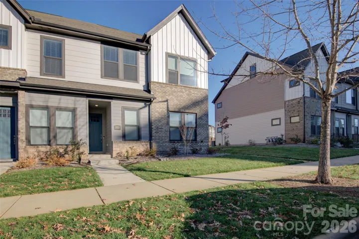 Welcome to 5939 Ardrey Kell Road in Waverly/Ballantyne!