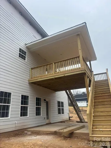 Covered back deck and patio