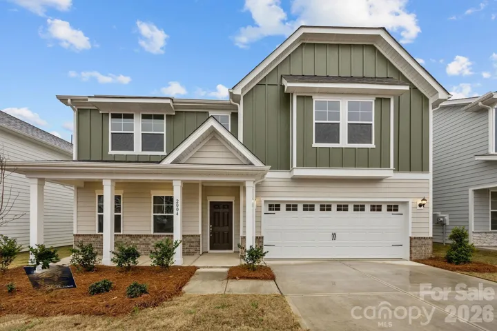 Welcome home to 2004 Broken Spur Road!